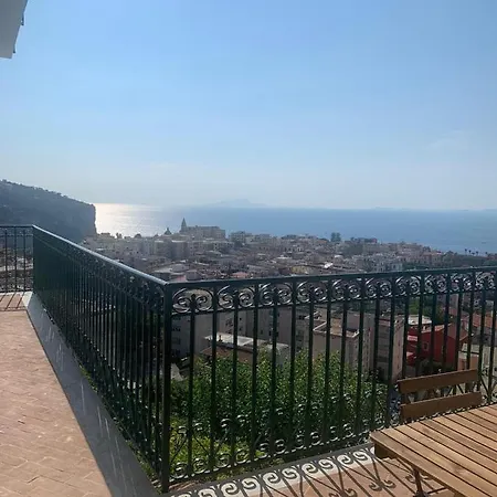 Chiara Apartament *