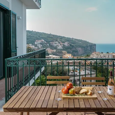 アパート Chiara ヴィーコ・エクエンセ