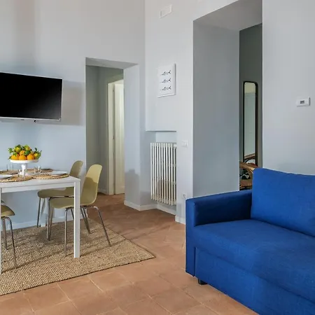 Apartament Chiara *